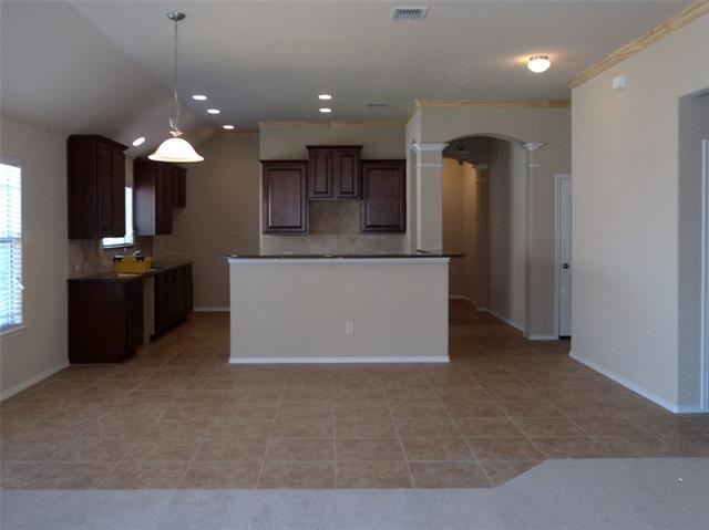 Building Photo - 5105 Bald Cypress Ln