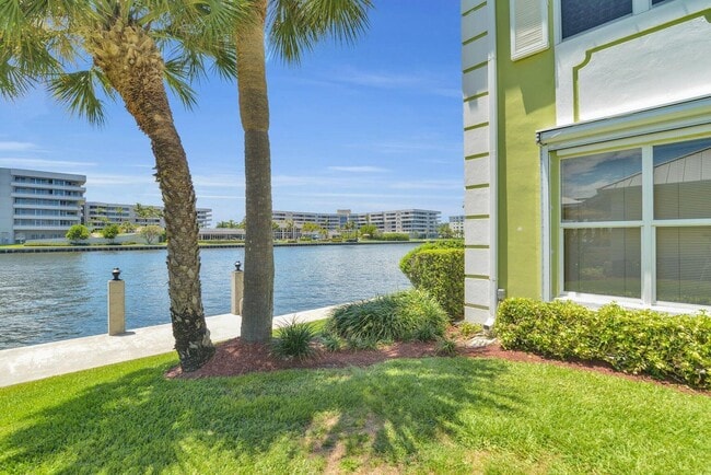 Foto del edificio - 1704 Del Haven Dr