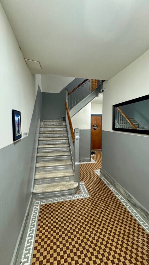 Foto del edificio - 76 Beacon Ave