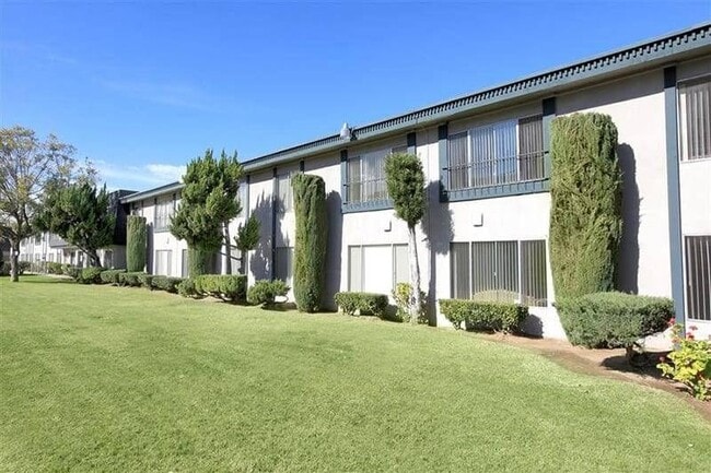 Building Photo - Terre at Sandalwood