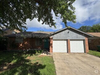 Building Photo - 4717 Creekwood Dr