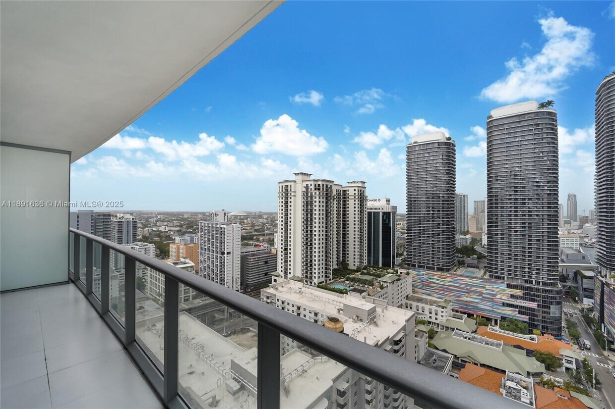 Foto principal - 1100 S Miami Ave