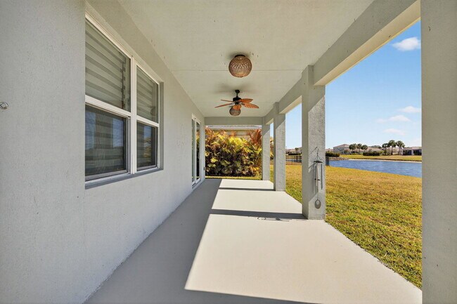 Building Photo - 10916 SW Robbia Way