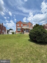 Building Photo - 9944 Ferndale St