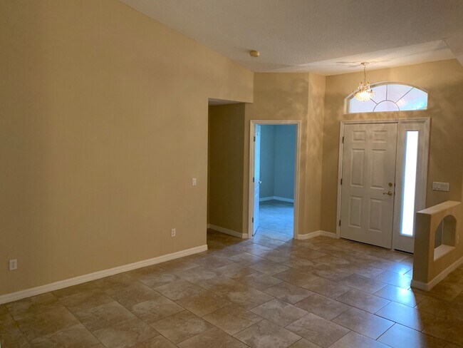 Foto del edificio - 65 Brookside Ln