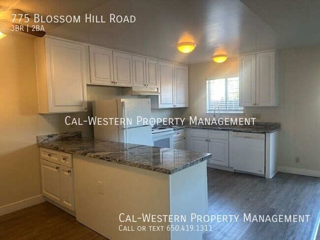 Foto del edificio - 775 Blossom Hill Rd