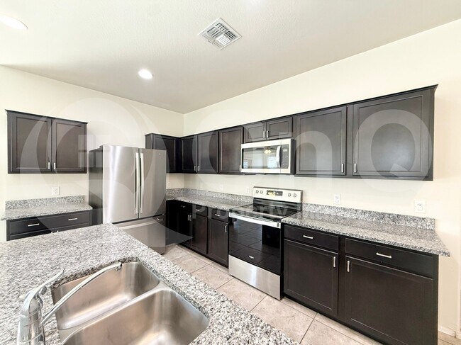 Foto del edificio - 3469 N Montoya Ln