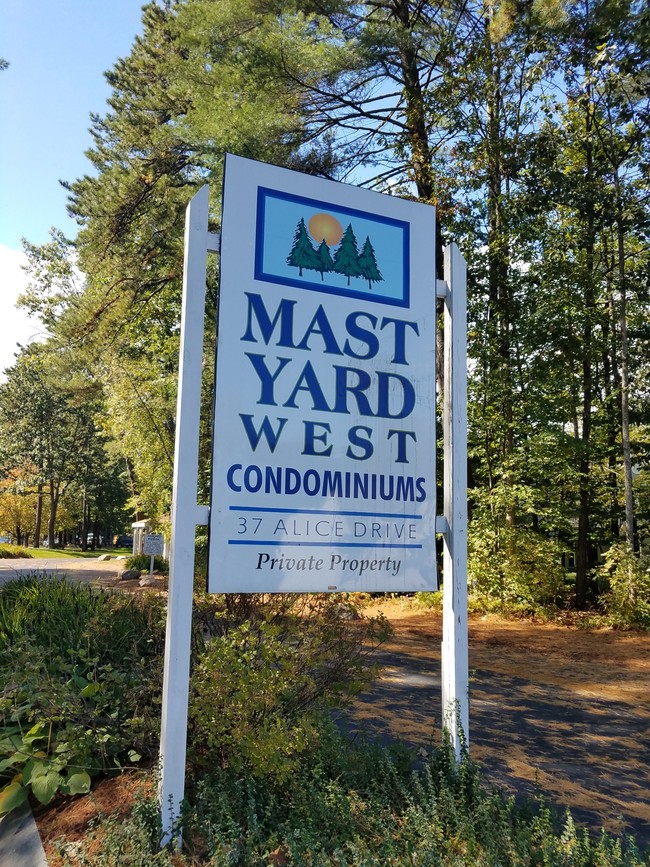 Building Photo - 37 Alice Dr