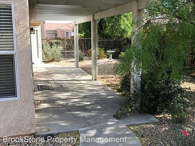 Building Photo - 3 br, 3 bath House - 4553 Ironwood Dr.
