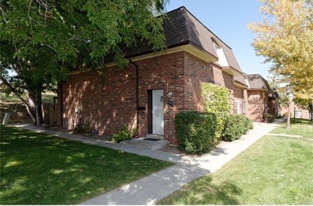 Building Photo - 5545 S Lowell Blvd