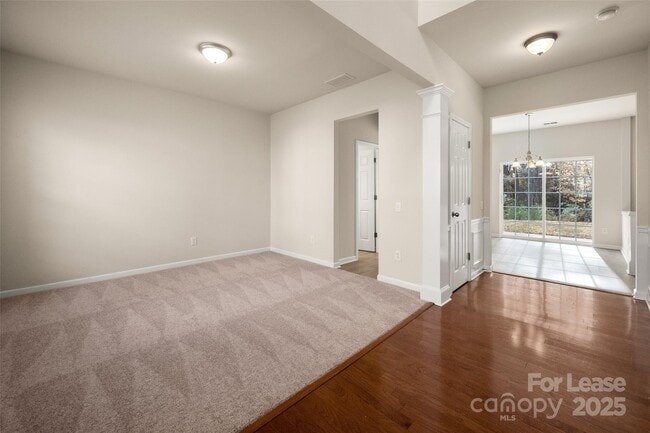 Building Photo - 11220 Cypress View Dr