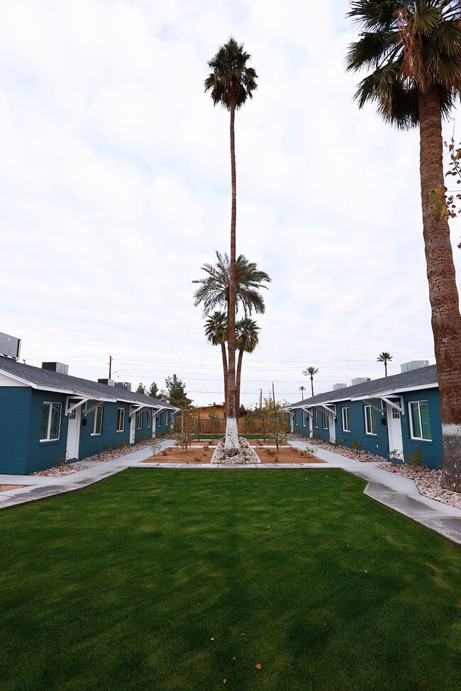 Building Photo - Turney Flats – Timeless Charm in the Heart...