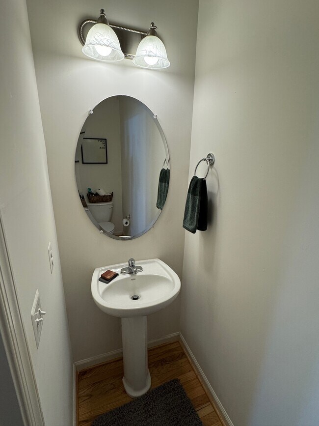 Foto del edificio - 171 Brookwood Dr