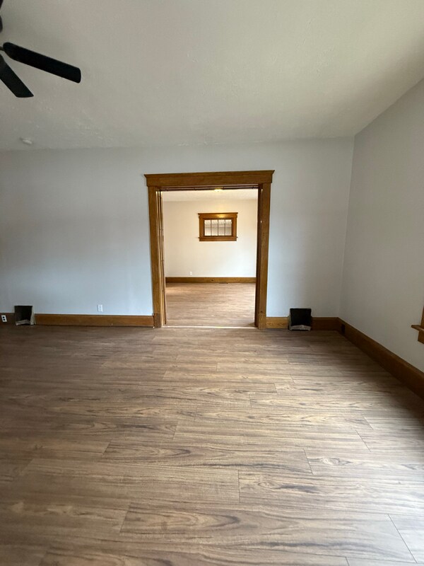 Foto del edificio - 420 6th St NE