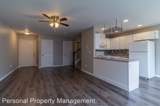 Building Photo - 4 br, 2.5 bath House - 5109 NE 77th Ave