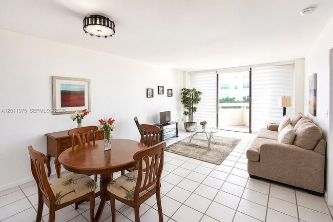 Photo - 2501 Brickell Ave Apartment