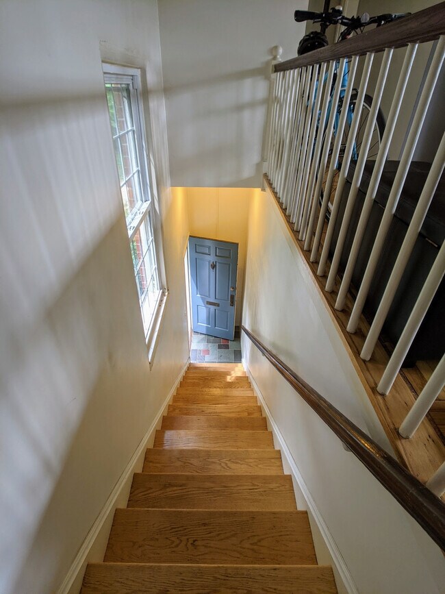 Entrance - 3329 Martha Custis Dr