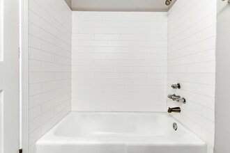 9400 Hurstbourne Park Blvd-53.jpg - The Rye Apartments