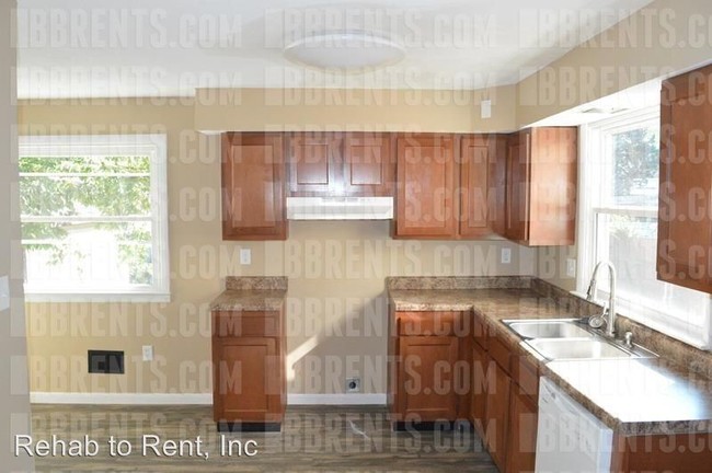 Foto del edificio - 3 br, 2 bath House - 234 Sandhurst Drive