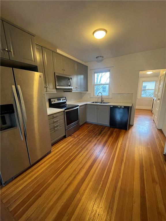 3 Princeton St Unit B, Newport, RI 02840 Room for Rent in Newport, RI