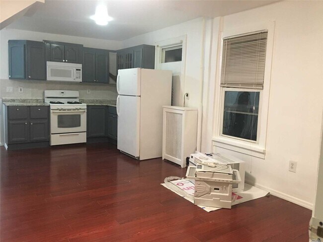 Foto del edificio - 109-47 115th St