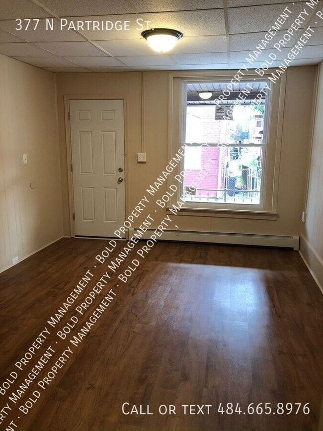Building Photo - 377 N Partridge St