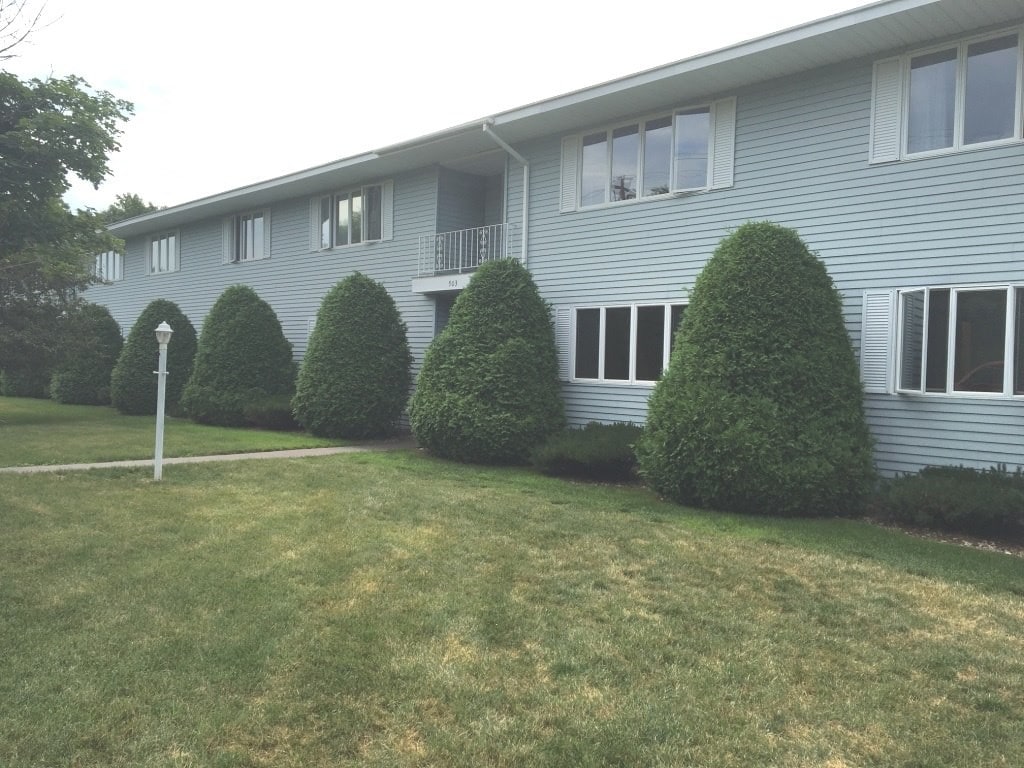 903 W Ridge St, Marquette, MI 49855 Apartments in Marquette, MI