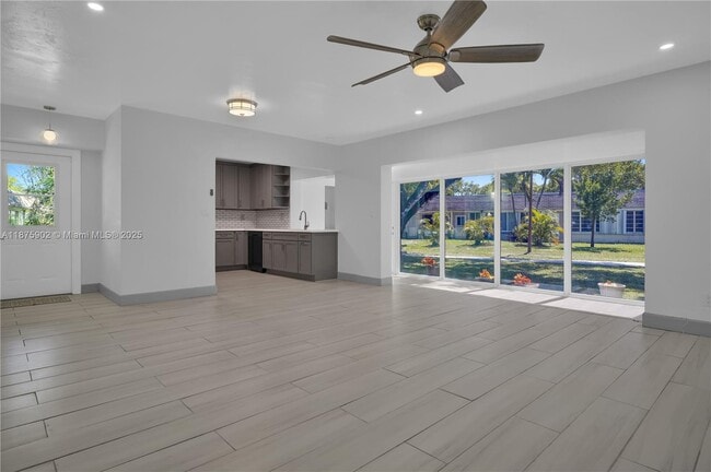 Foto del edificio - 17144 SW 112th Ct