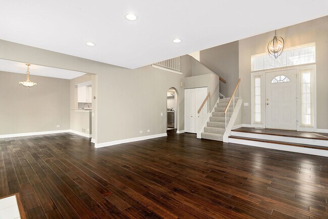 Building Photo - 1516 Diamond Dr