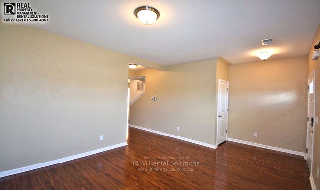 Foto del edificio - Beautiful 3BR/2.5BA+BONUS, neighborhood po...