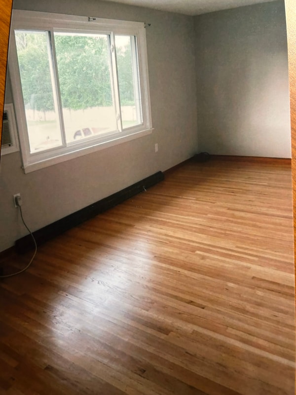 Building Photo - 2718 Stenzel Ave