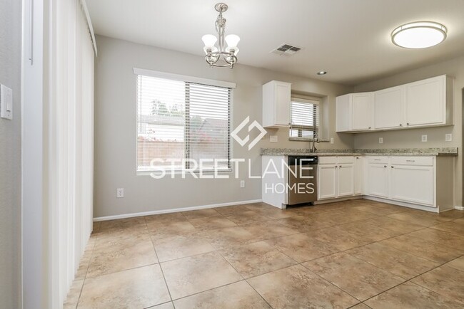 Foto del edificio - Charming 3 bedroom pool home in Goodyear!