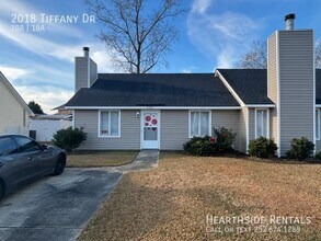 Building Photo - 2018 Tiffany Dr