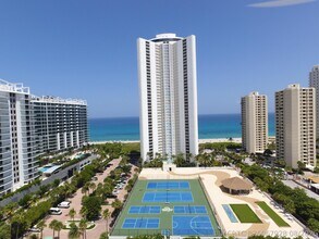 Building Photo - 3000 N Ocean Dr