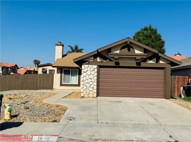 Primary Photo - 1876 Windward Ct