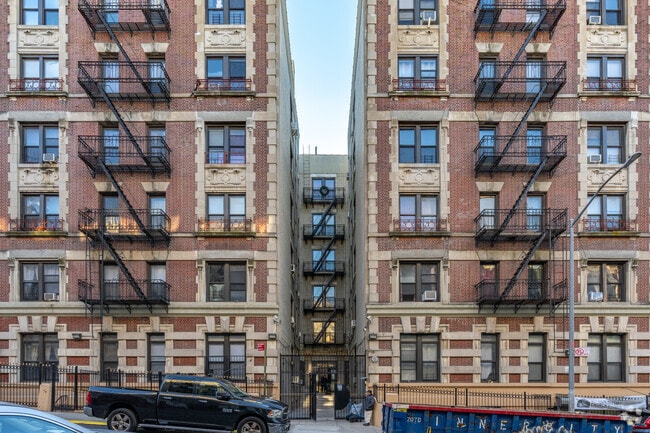 Building Photo - 508 W 139th St