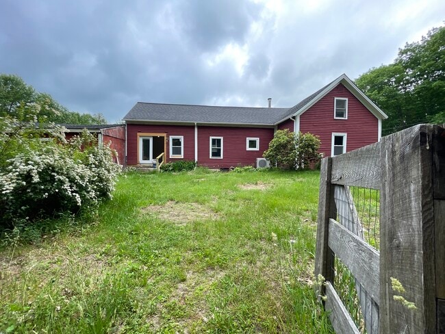 Photo - Buxton House