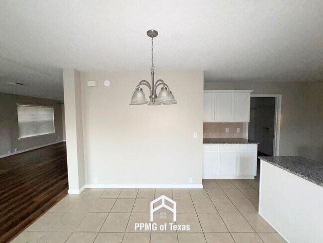 Building Photo - 18310 Atasca Wds Trce