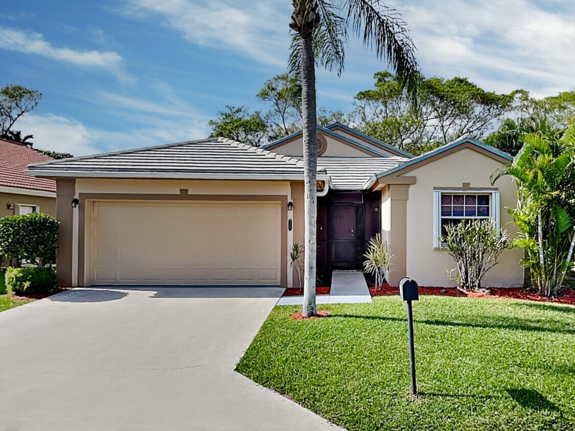 Foto principal - 361 NW 48th Ave