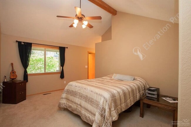 Foto del edificio - * Coming soon- Unfurnished * 3BR - 2BA Sin...