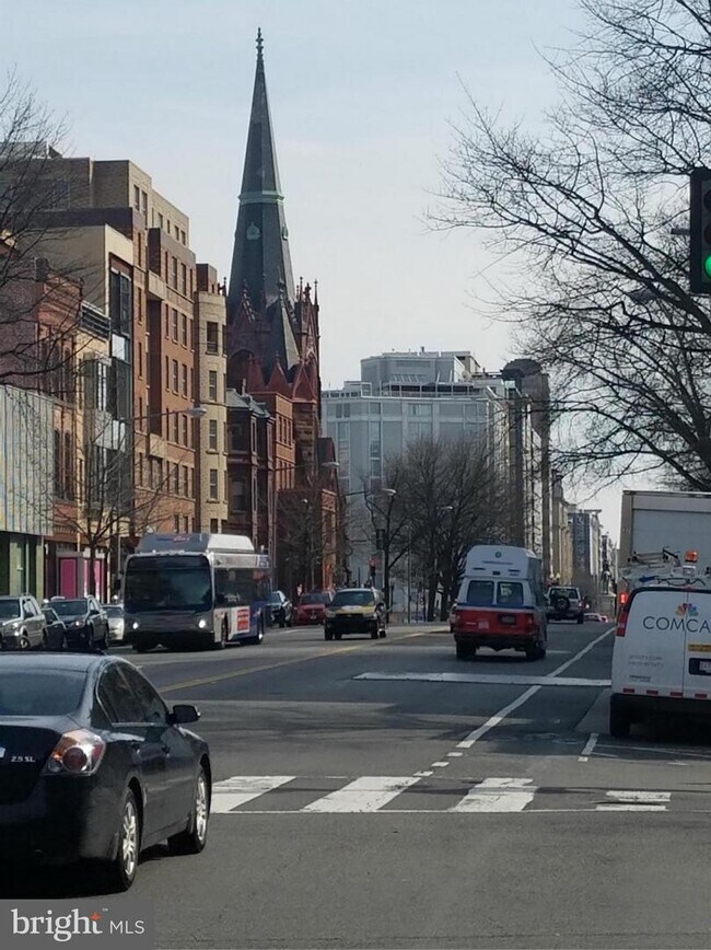 Foto del edificio - 1416 Rhode Island Ave NW