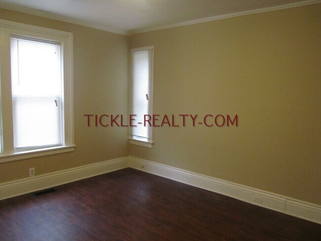 Foto del edificio - 11 Lafayette Pl