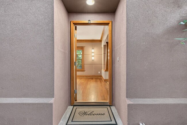 Foto del edificio - 2105 N 33rd St