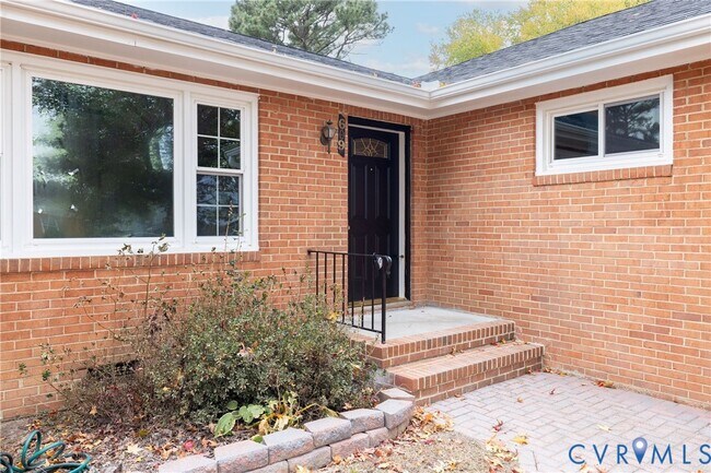 Foto del edificio - 609 Willomett Ave