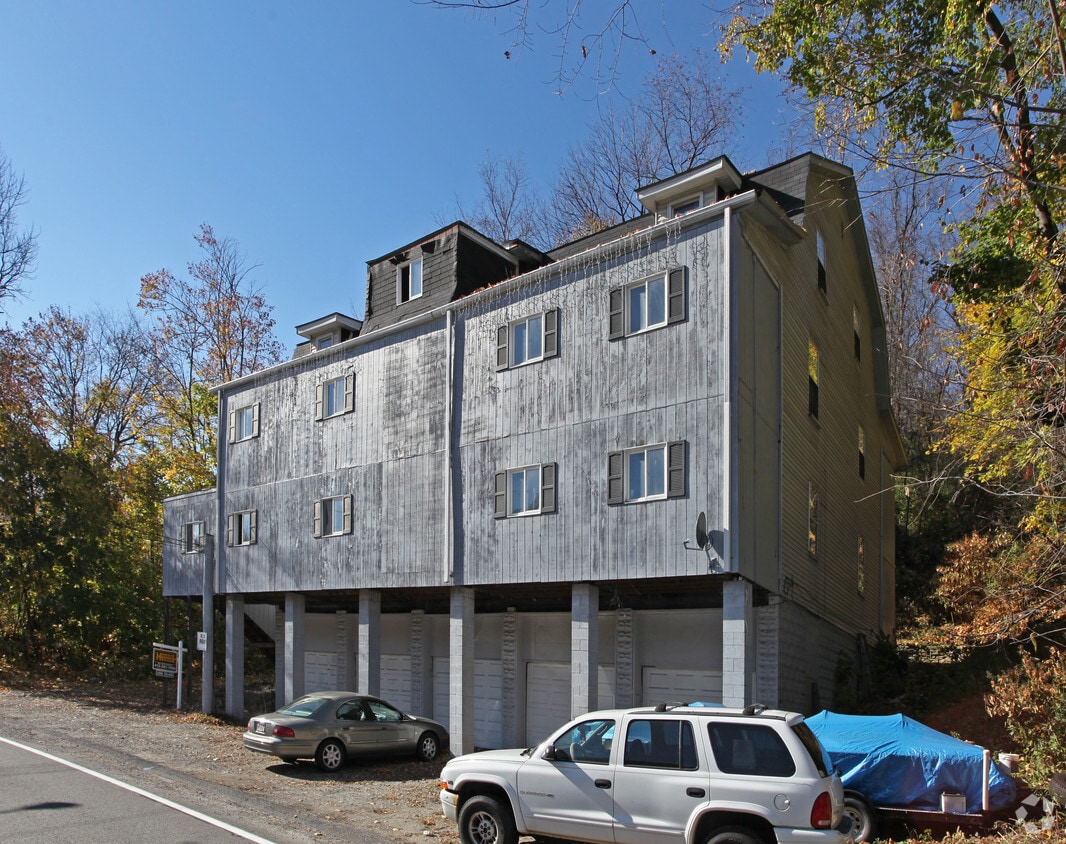 Building Photo - Demolished