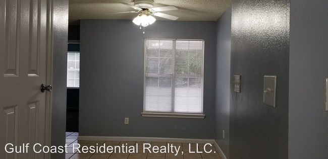 Foto del edificio - 3 br, 2 bath House - 1013 Ash St.