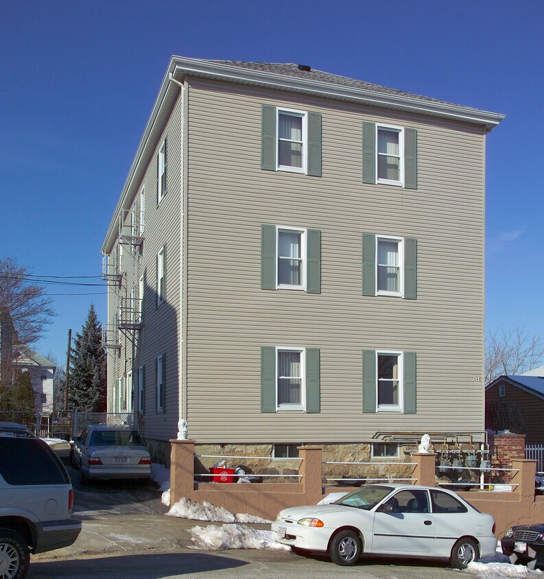 Building Photo - 151 Manchester St