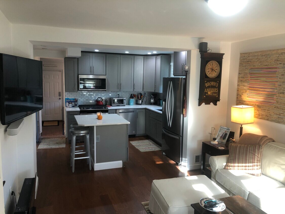 Foto principal - 238 Wesmond Dr