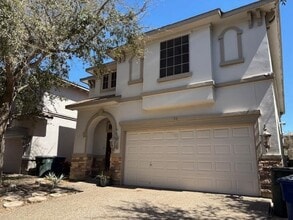 Building Photo - 9813 Sandhill Dr