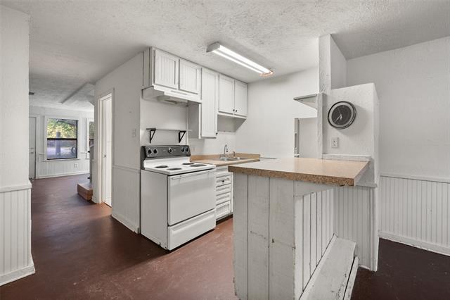Building Photo - 3128 Emhouse Rd